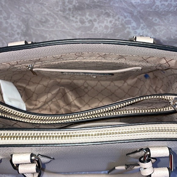 Kelly & Kate Laser Large Adjustable Crossbody Mauve Cream, Pink - Picture 6 of 7